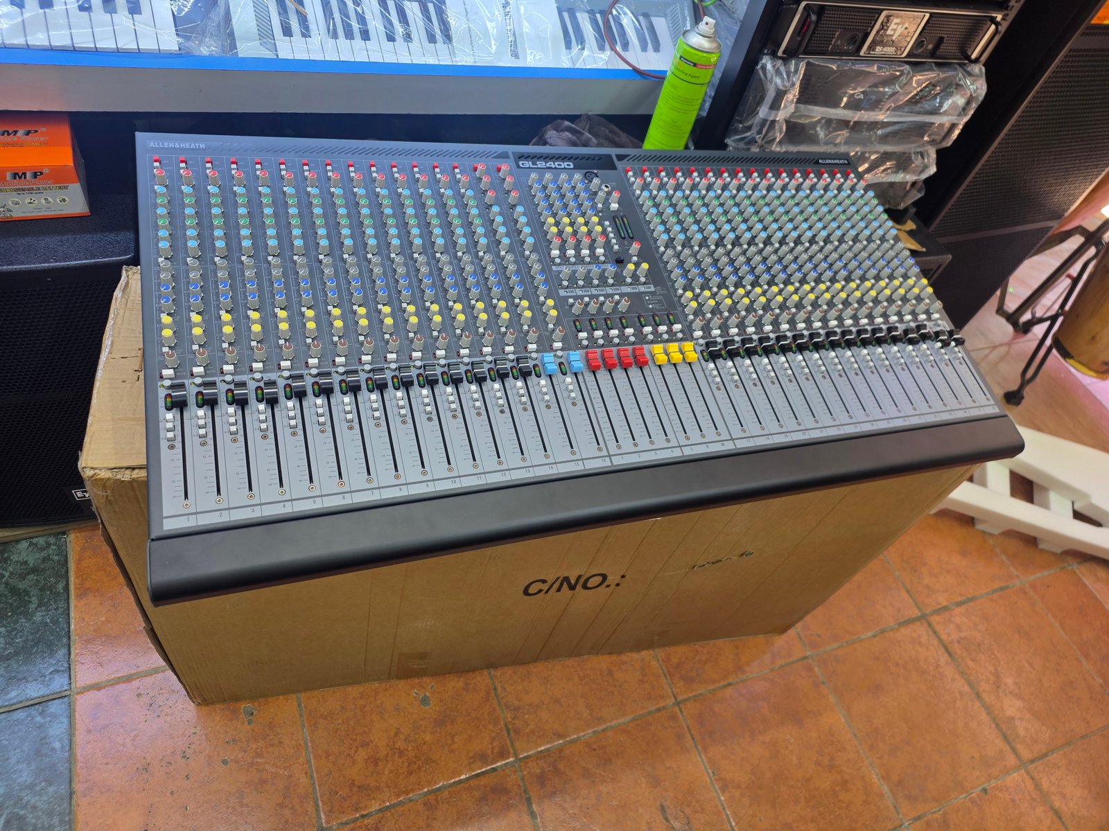 Allen & Heath GL3200